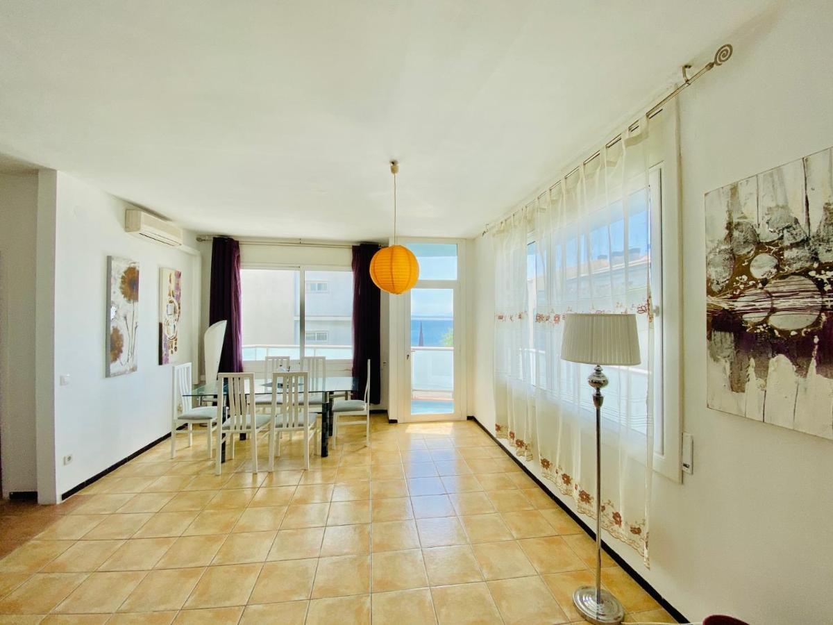 SANT ELM - Apartamento en la playa y el centro de Roses Apartamento Exterior foto